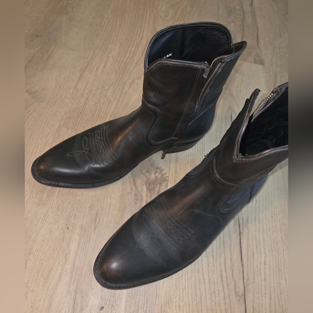 Frye cowboy boots - Picture 2 of 7